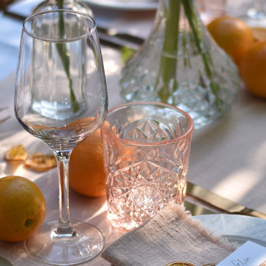 Roze waterglas