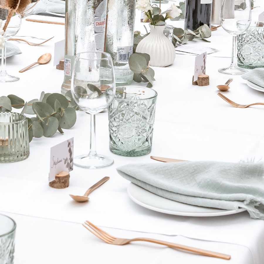 Groen waterglas